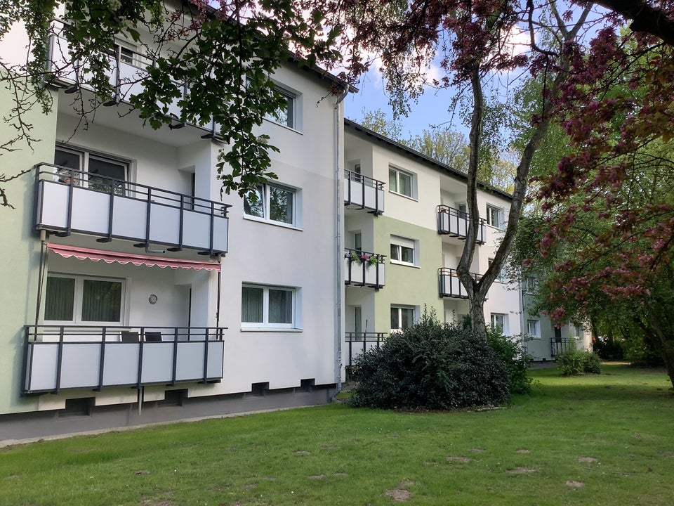 Gut geschnittene EG-Wohnung mit neuem Duschbad - Photo 3