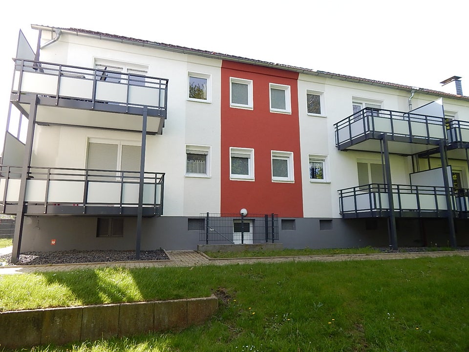 Das Glück hat ein Zuhause: 2,5-Zimmer-Wohnung mit Balkon - Photo 4