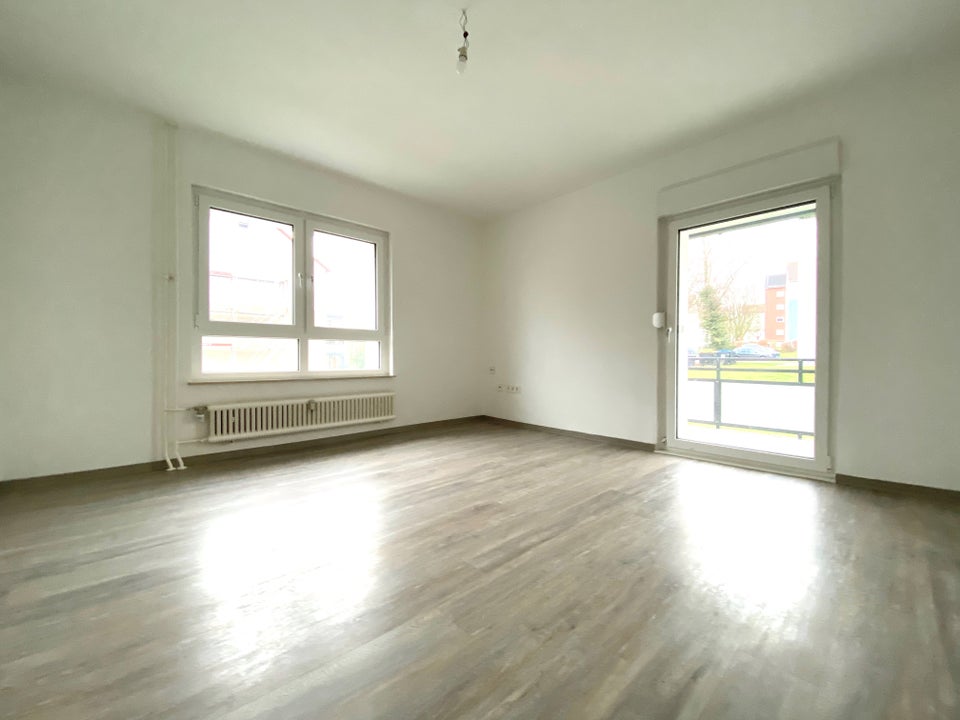 FRISCH renovierte 3-Zimmer Wohnung im Erdgeschoss - Foto 1