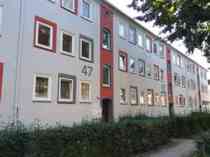 Schöne 2,5-Zimmer-Wohnung mit großem Balkon - Foto 2