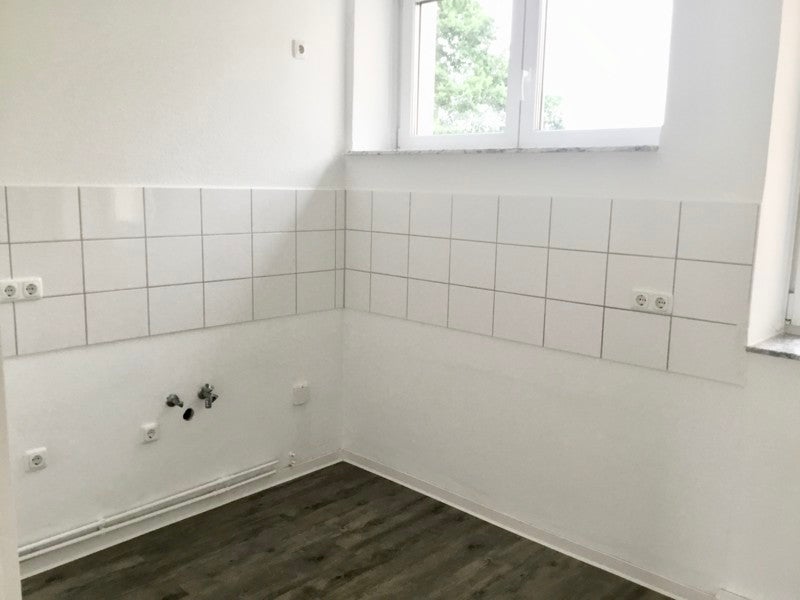 Moderne 2-Zimmer-Wohnung mit Tageslichtbad und Balkon - Foto 3
