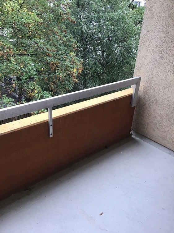 Sommer im neu renovierten Zuhause! 2-Zimmer-Wohnung mit Balkon - Photo 2