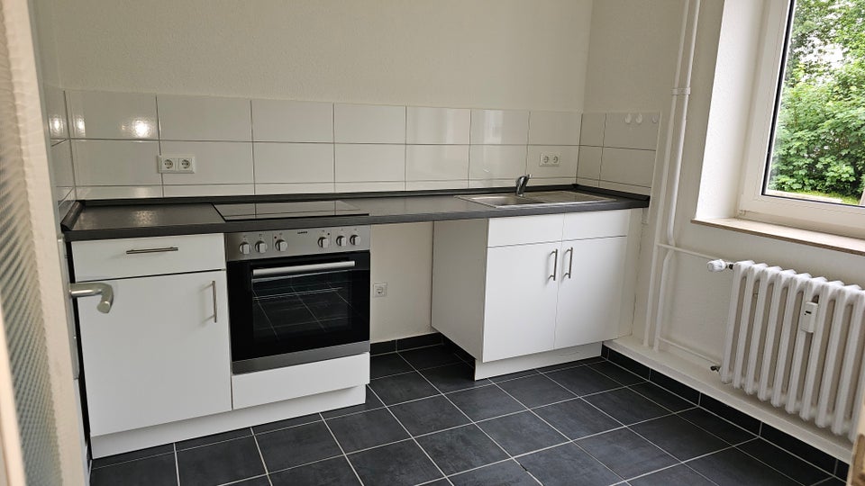 Hier hat jeder Platz: ansprechende 1,5-Zi.-Single-Wohnung - Foto 1