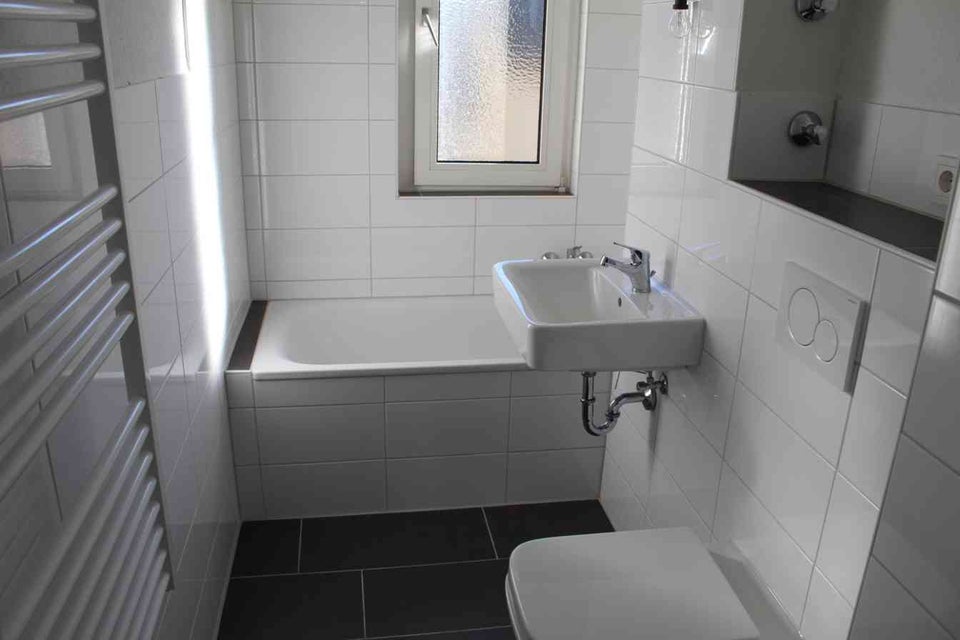 Endlich Zuhause: individuelle 2,5-Zimmer-Wohnung - Photo 3