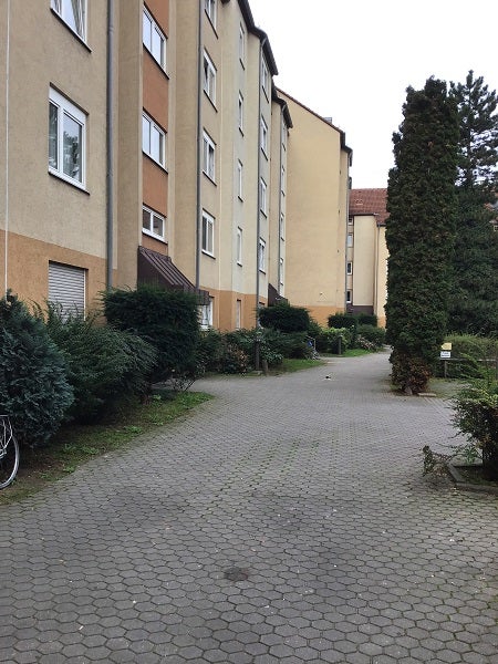 Neues Zuhause mit Balkon! Renovierte 2-Zimmer-Wohnung ab sofort frei - Foto 4