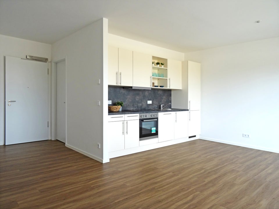 Wohnen an der Spree: praktische 1-Zimmer-Wohnung mit Balkon - Foto 4