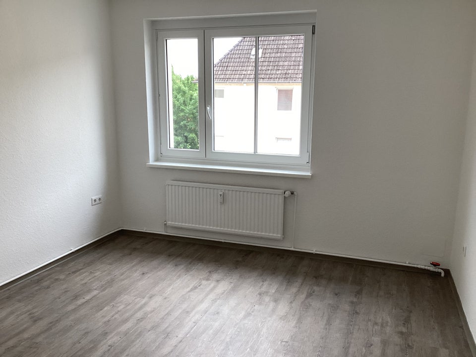 Wo das Leben so spielt - sanierte 2-Zimmer-Wohnung, sofort anmietbar! - Foto 5