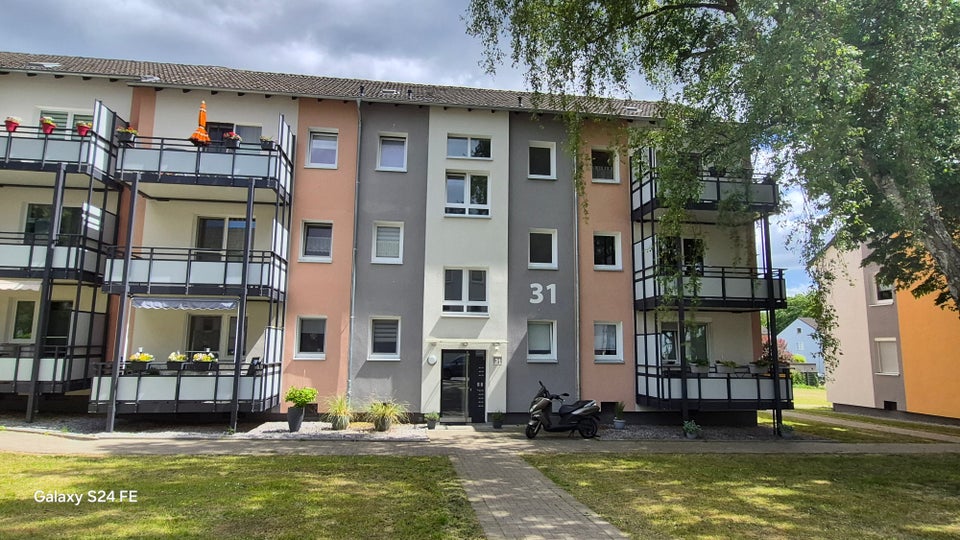 Neue Wohnung, neues Glück! Schöne 2-Zimmer-Wohnung mit Balkon! - Photo 3