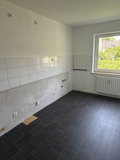 Hier Zuhause fühlen: günstige 3-Zimmer-Wohnung - Foto 1