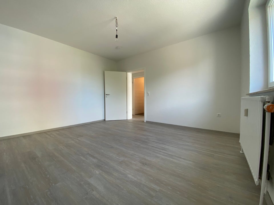 bezugsfertige 3-Zimmer-Wohnung in familienfreundlicher Wohnlage - Photo 3