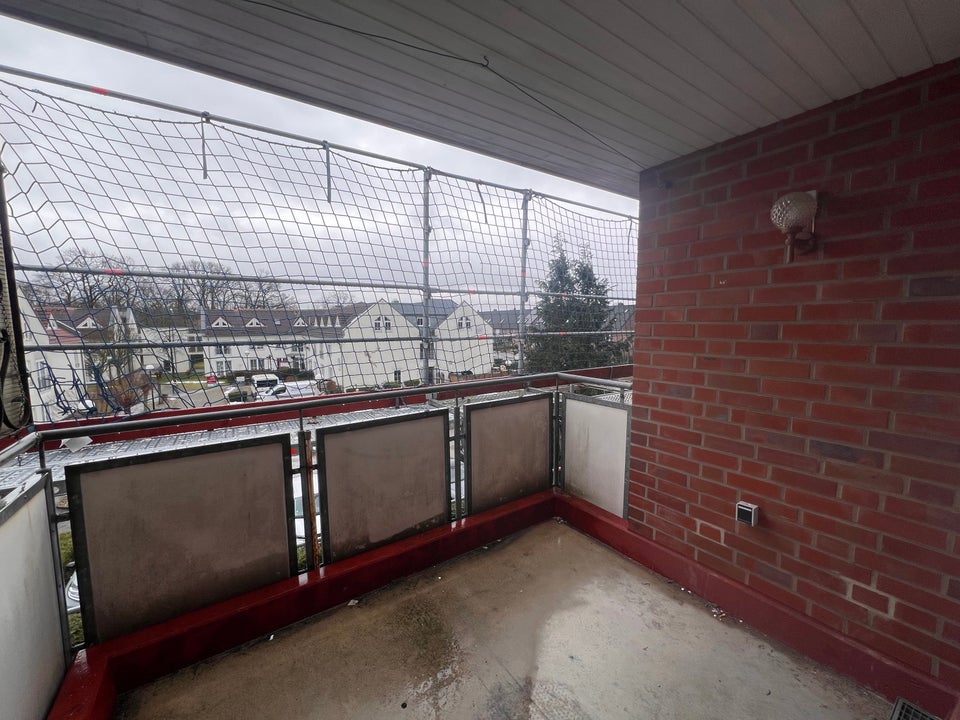 2-Zimmer-Wohnung im DG mit Balkon! - Photo 4