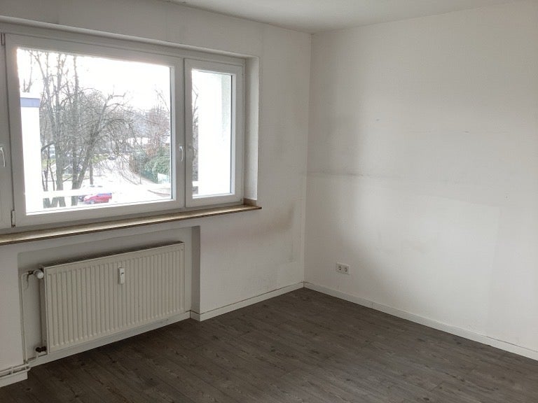 Komm nach Bredeney: : weitläufige 3-Zimmer-Wohnung mit Balkon - Photo 1