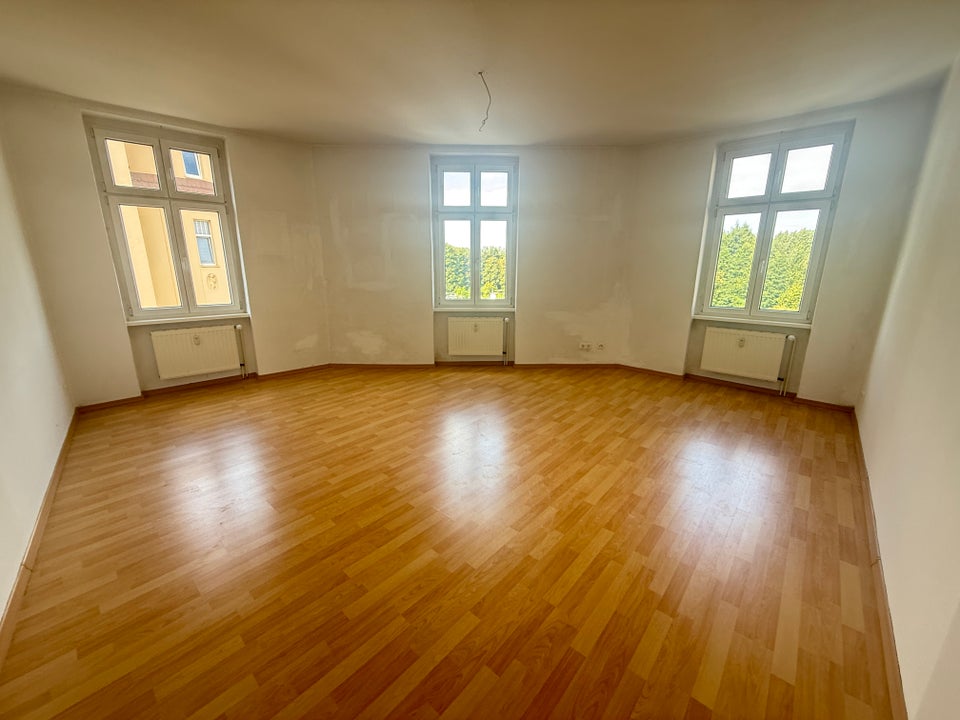 Familienfreundliche 6 Zimmer Wohnung - Foto 1