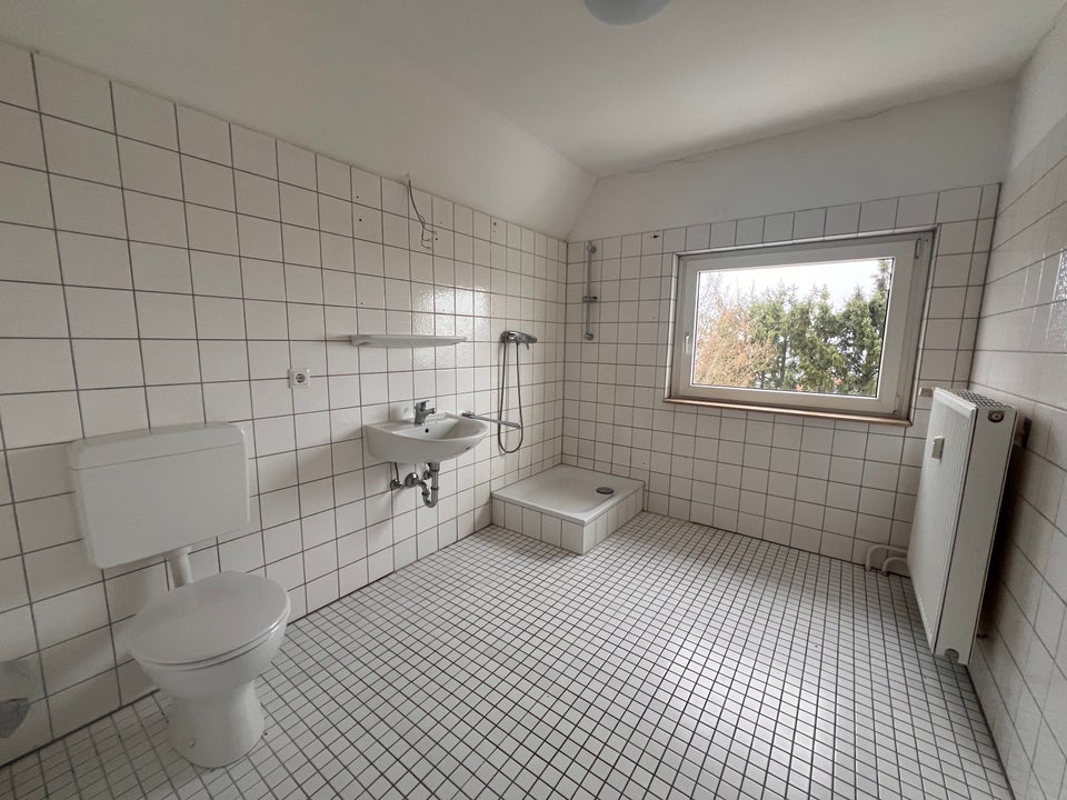 2-Zimmer-Dachgeschosswohnung - Foto 3