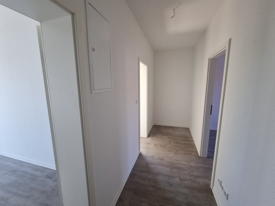 Wohnung wird gerade saniert! - Foto 5