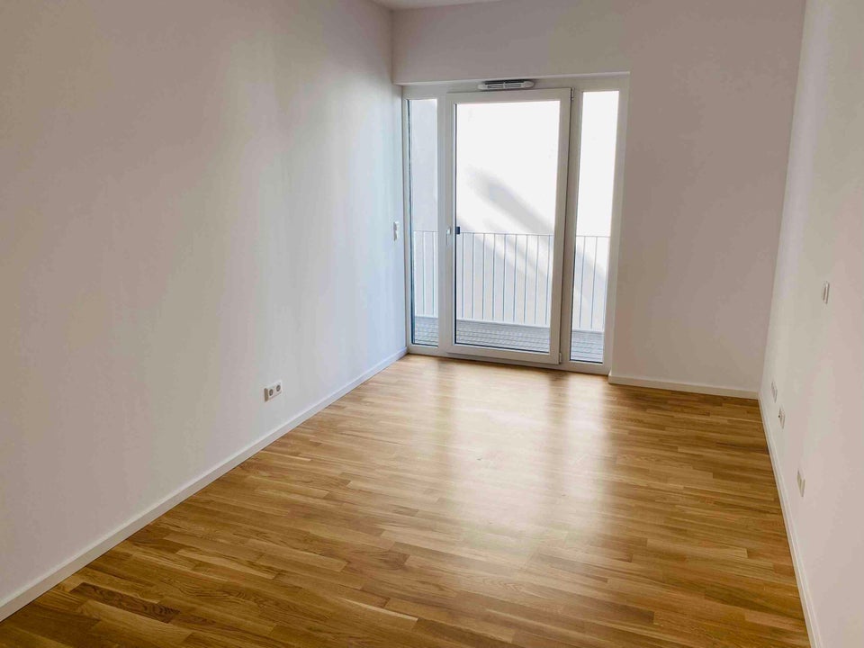 Neubau: exklusive 2-Zimmer-Wohnung mit Balkon im Herzen der City-Parkett- Fußbodenheizung- Aufzug - Foto 2