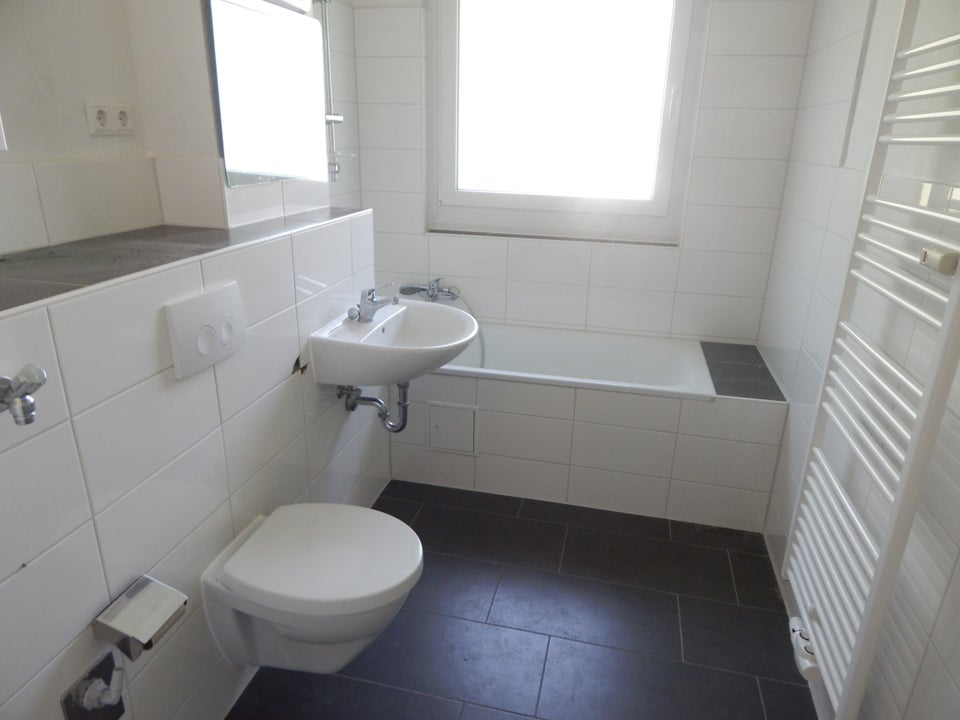 Bezugsfertige 2-Zimmer-Wohnung in Iserlohn-Gerlingsen! - Foto 3