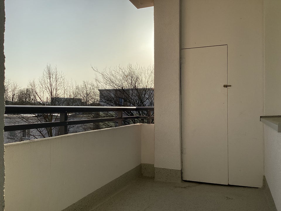 3-Zimmer Wohnung mit Balkon und Aufzug! - Foto 2