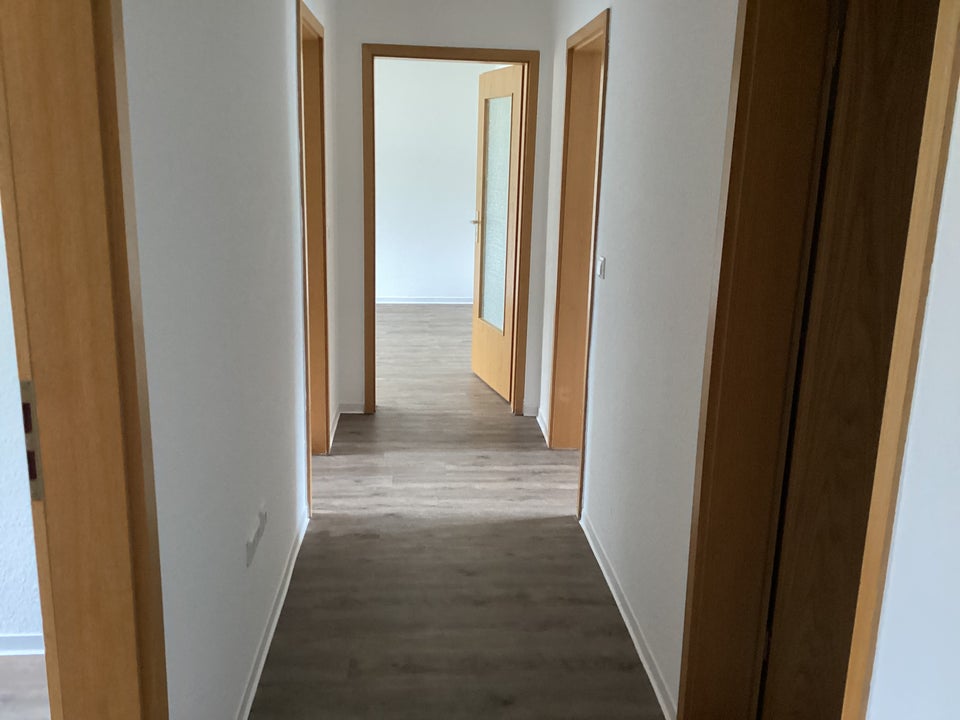 Gelegenheit! Gut geschnittene 3-Zimmer-Wohnung sucht Mieter - Photo 4