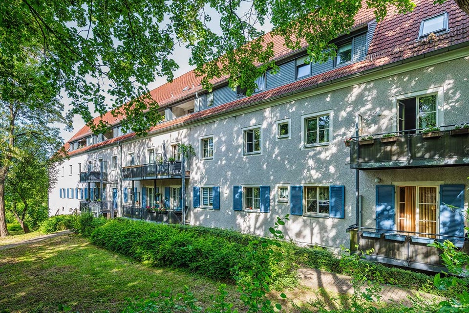 Schöne 2 Raum Wohnung in ruhiger Lage zuzüglich eines Stellplatzes ab Juni zu vermieten! Der Stellplatz ist separat anzumieten! - Photo 3