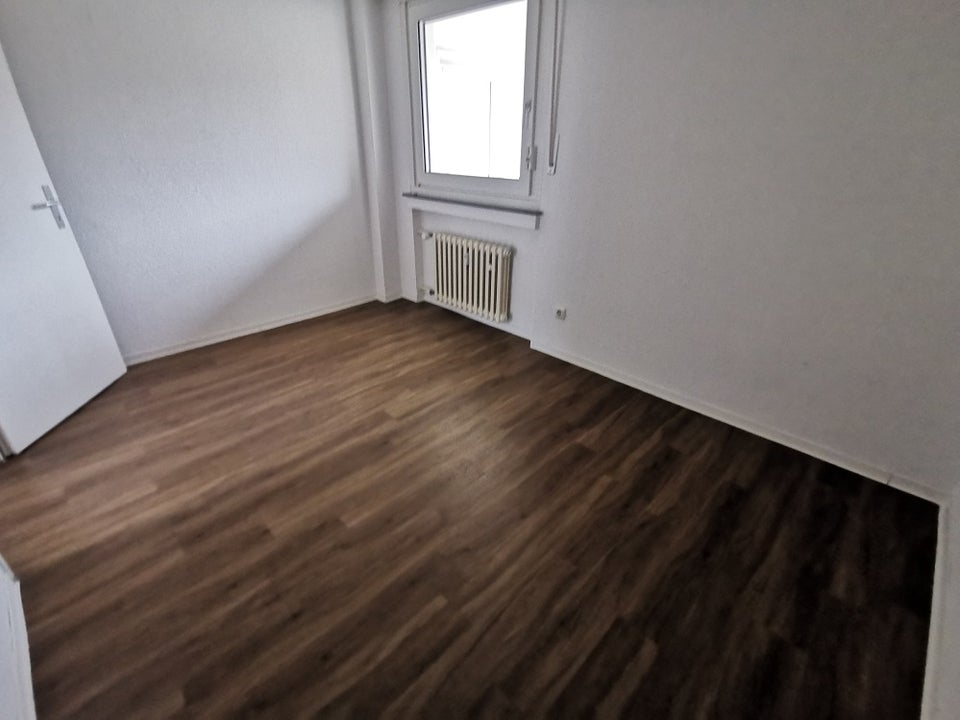 Ihr neues Glück - charmante 3-Zi.-Whg. mit Balkon - Photo 3