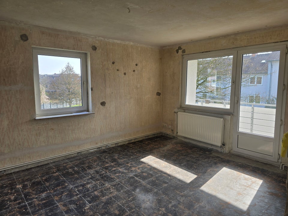 Erstbezug nach Renovierung! 2 Zimmer mit Balkon - Foto 4