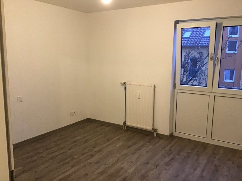 Wie für Sie gemacht - 2 Zimmer mit Balkon im 1. OG - Photo 5