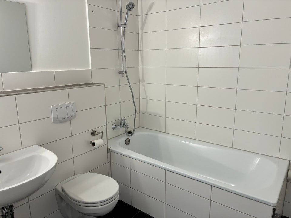 Erstbezug nach umfangreicher Modernisierung! - 3,5 Zimmer Wohnung in Kurl-Husen - Foto 1