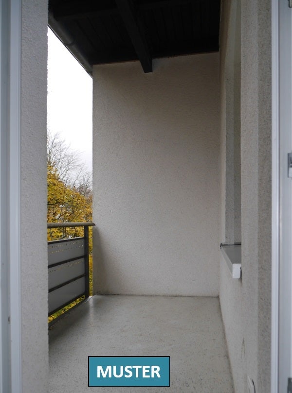 Wohn(t)raum: Sanierte 3-Zimmer-Wohnung mit Balkon - Photo 2