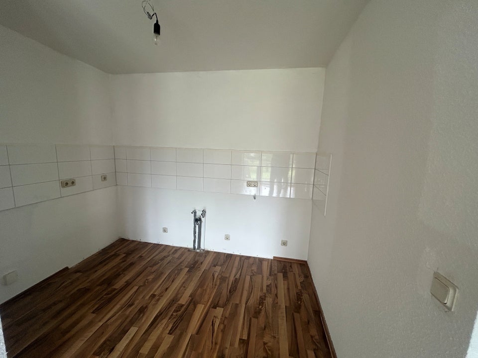 Tolle 2-Zimmer-Wohnung mit großem Wohnzimmer (WBS) - Foto 3
