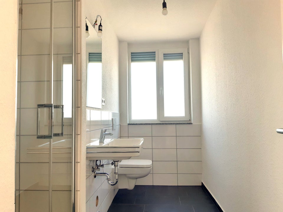 Schöner Wohnen: 2-Zimmer-Wohnung mit Balkon!<br> - Photo 1