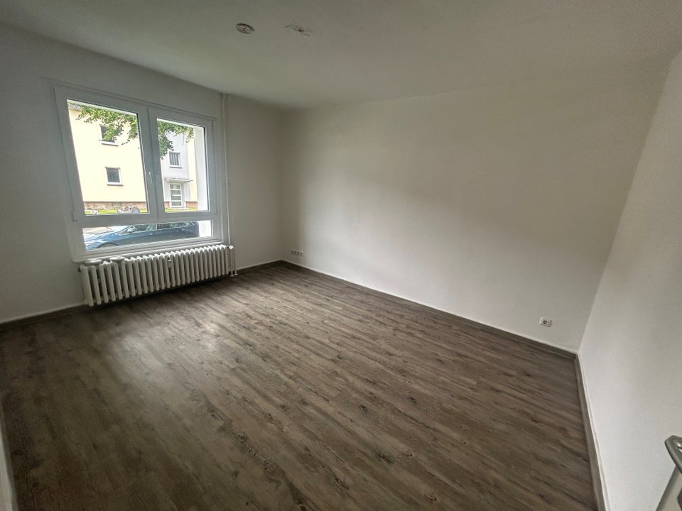 2-Zimmer-Wohnung mit großem Balkon - Foto 1