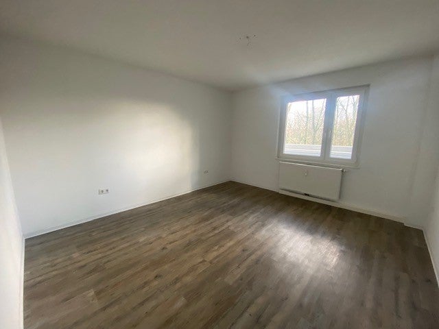 Kray/Isinger Feld: Gut geschnittene 2-Zi.-Wohnung mit Sonnenbalkon - Photo 2