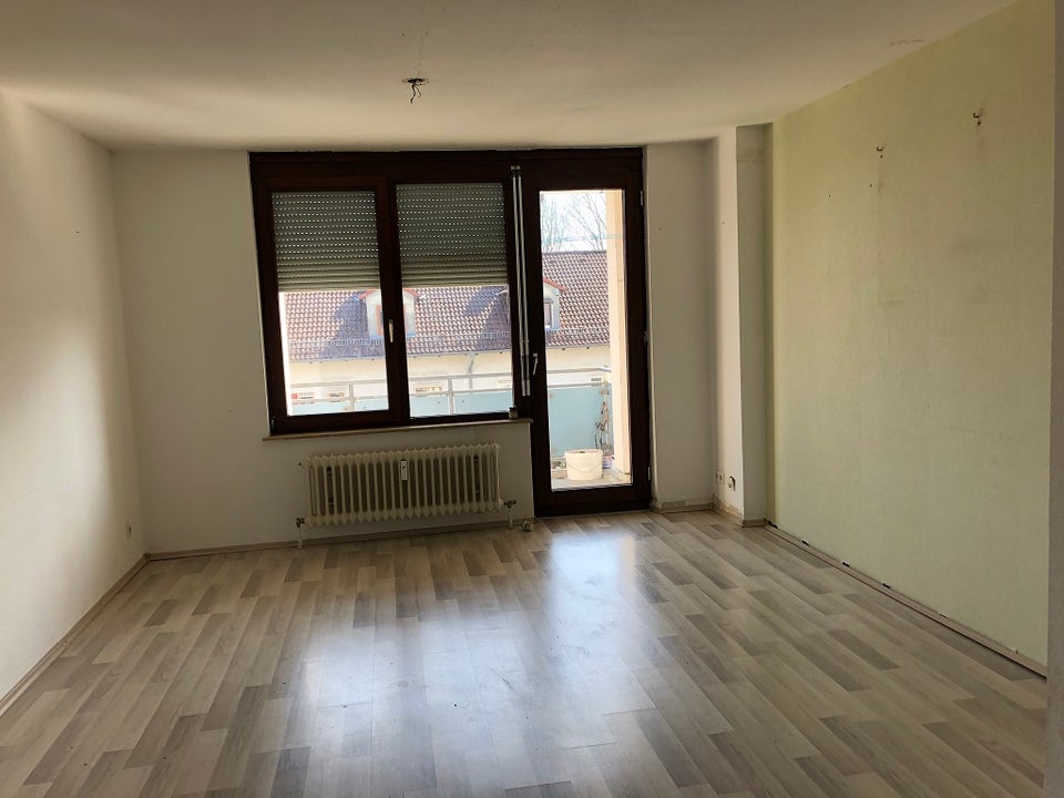 Perfekt für Sie - 3-Zimmer mit 77 qm und Balkon (WBS erforderlich) - Photo 1