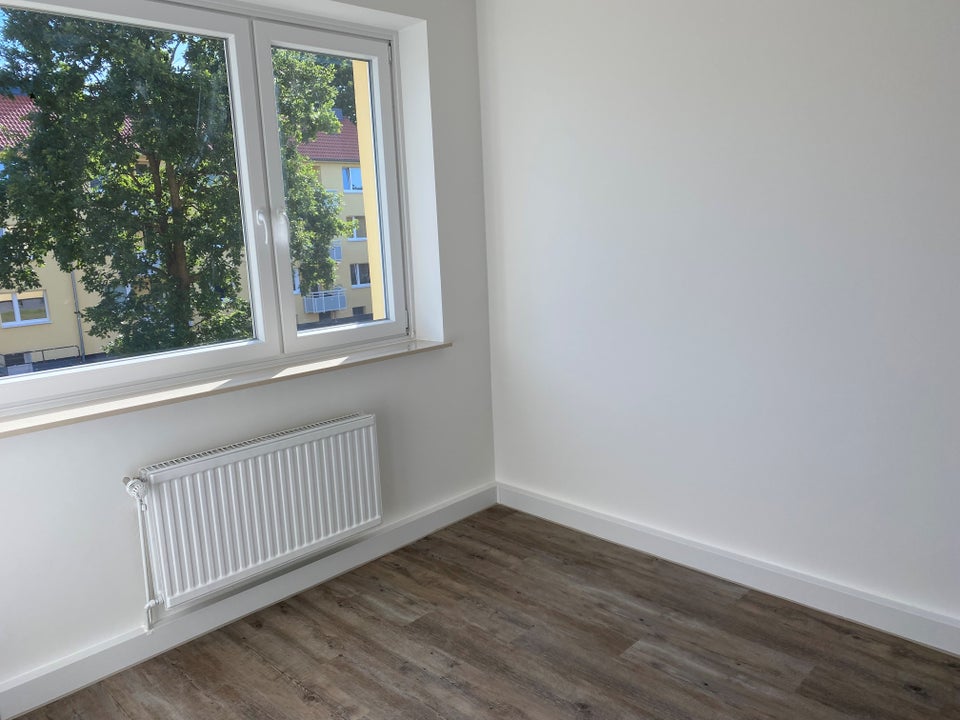 Renovierte 3-Zimmer-Wohnung mit Balkon - Photo 5