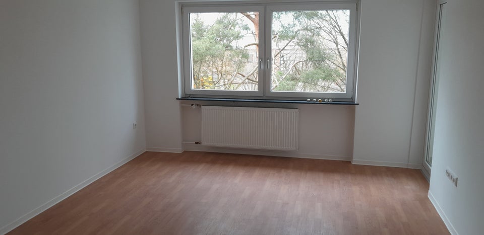 Frisch renovierte 3-Zimmer-Wohnung mit Balkon in Manching – Ideal für Paare & Familien - Foto 1
