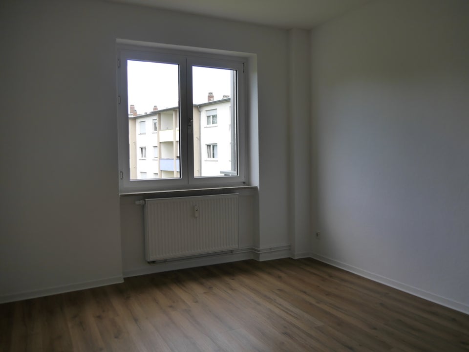 Schöne 2-Zimmer-Wohnung mit Tageslichtbad und Balkon im Limes-Quartier zu vermieten - Foto 3