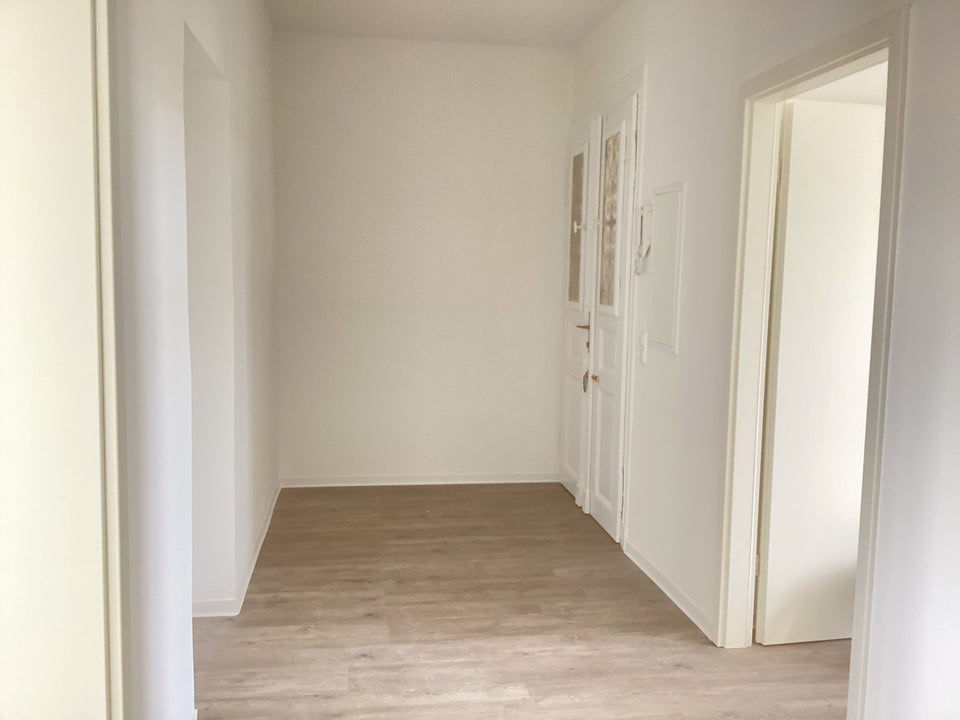 Großzügige Zweizimmerwohnung - hell und freundlich - mit neuem Bad! - Foto 5