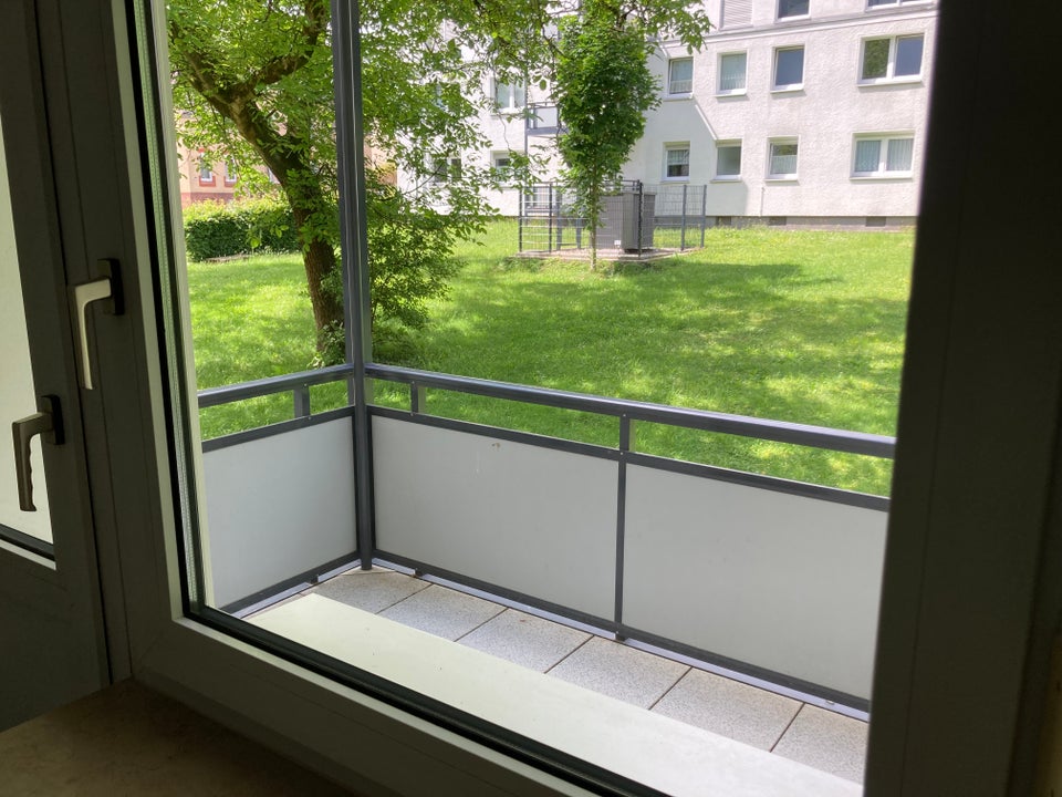 Willkommen Zuhause: 3-Zimmer-Wohnung in zentraler Lage - Foto 2