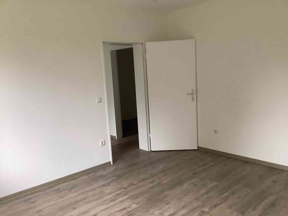 Schöne 3-Zimmer-Wohnung mit Balkon! - Photo 4