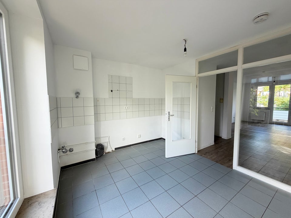 3- Zimmer- Wohnung ab sofort verfügbar - Foto 4
