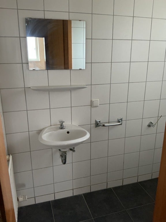 2 Zimmer Wohnung im 3 Obergeschoß - Photo 2