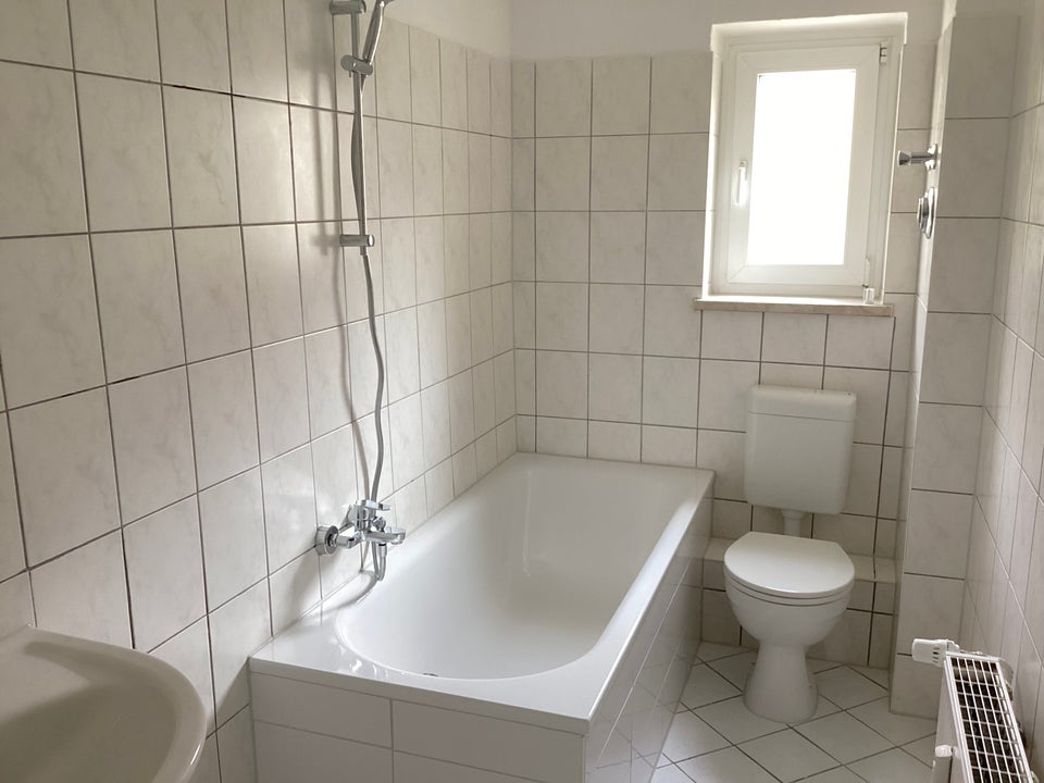 Ruhig gelegene 3-Zimmer Wohnung mit Blick ins Grüne - Foto 4