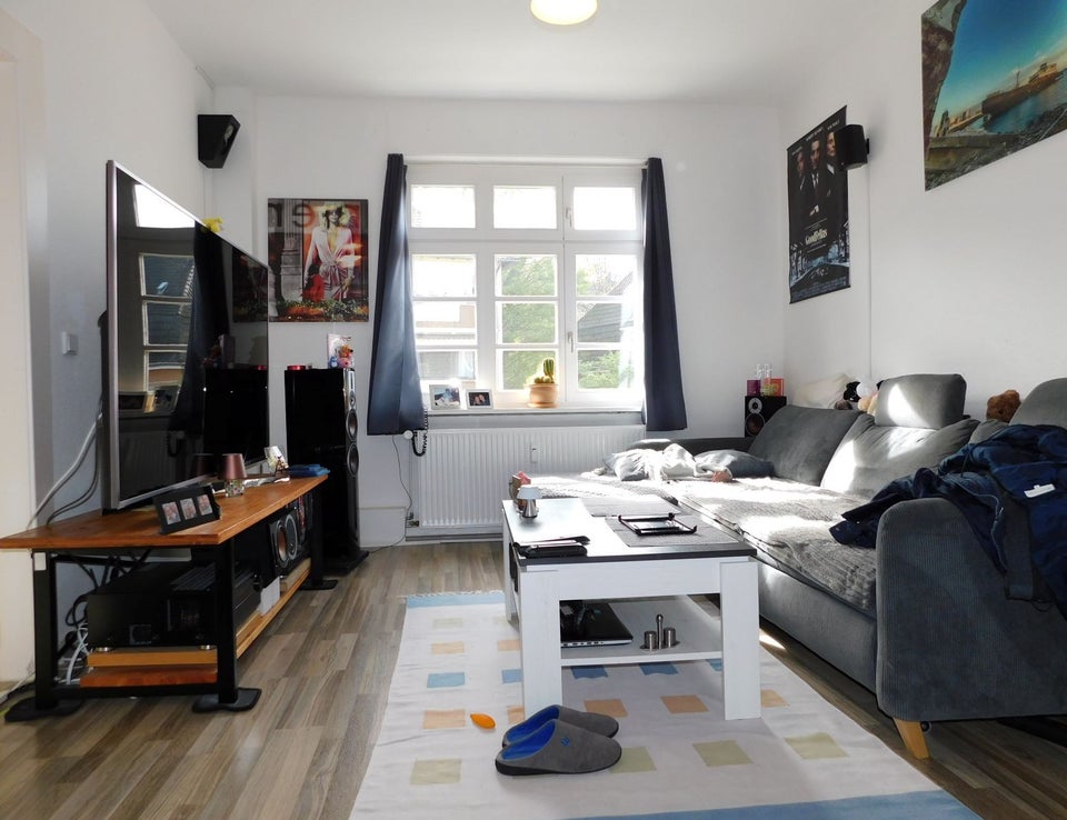 Gemütliche 2-Zi.-Whg. mit kleiner Loggia im Zooviertel - Photo 1