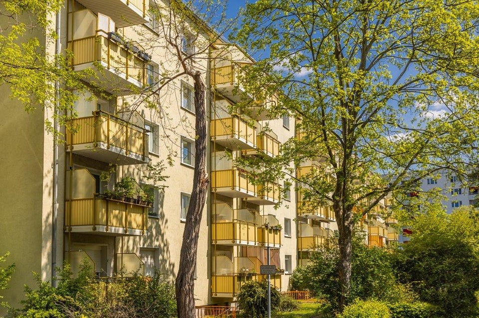 Smarter Wohnen: günstige 3-Zimmer-Wohnung - Foto 2