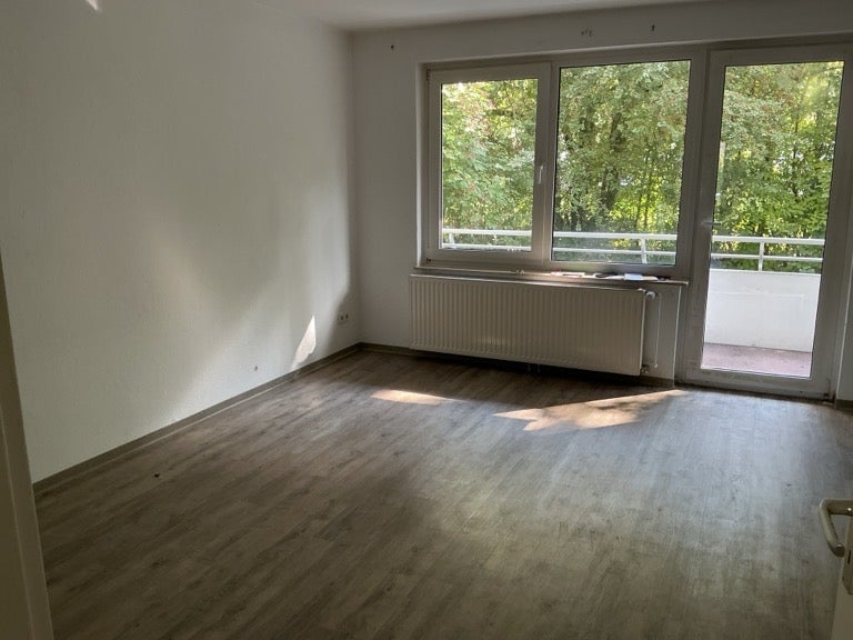 Im Erdgeschoss: 3-Zi.-Wohnung mit Balkon! - Foto 5