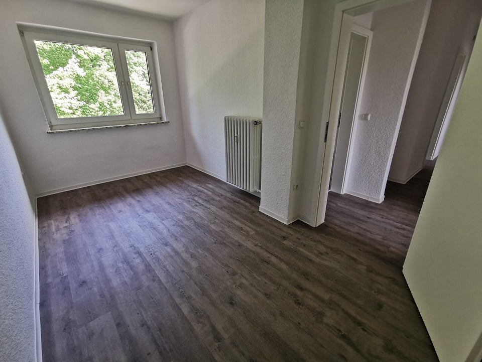 Schöne 3-Zi.-Whg. mit Balkon - Foto 2