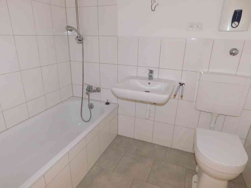 Bezugsfertiges 1-Raum-Appartement in sehr zentraler Lage zu vermieten - Foto 2