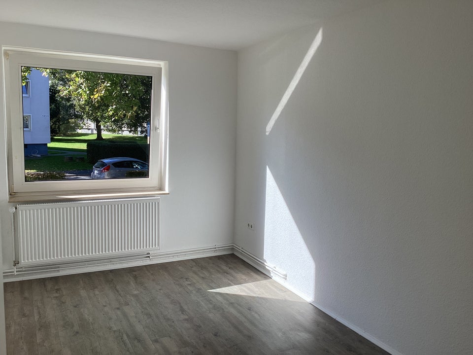 Schöner Wohnen: weitläufige 4-Zimmer-Wohnung - Photo 2