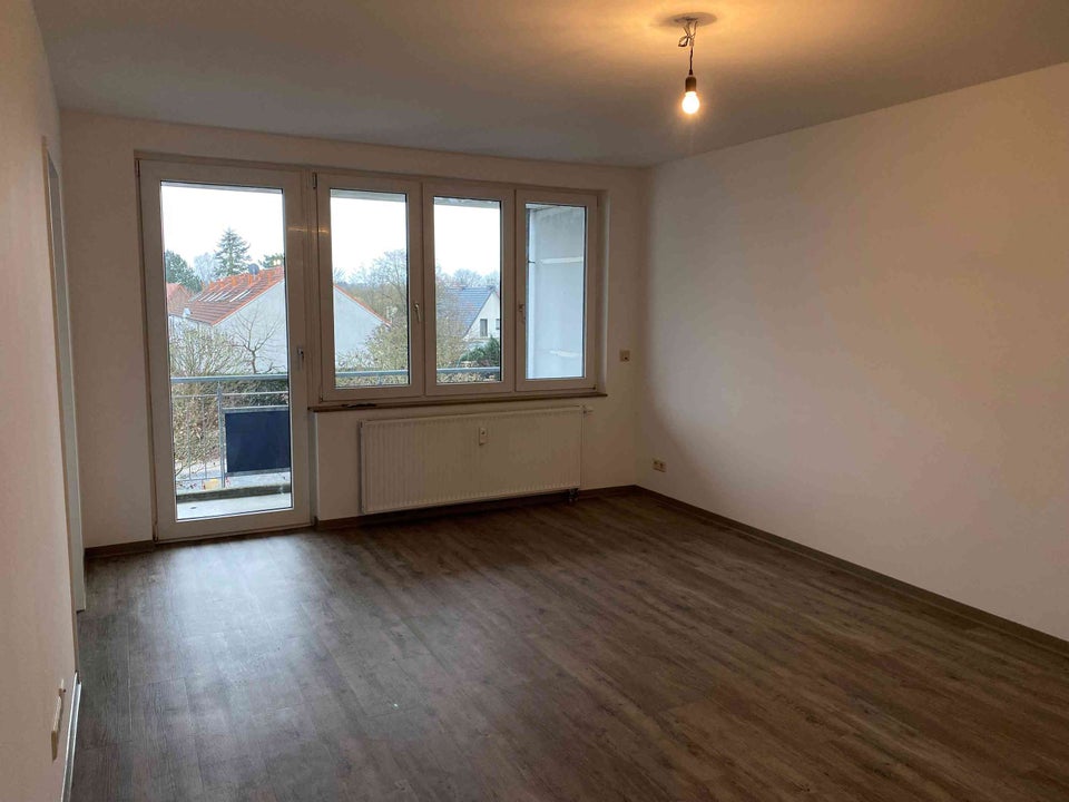 Schöne 3-Zimmer-Wohnung mit Balkon - Photo 1